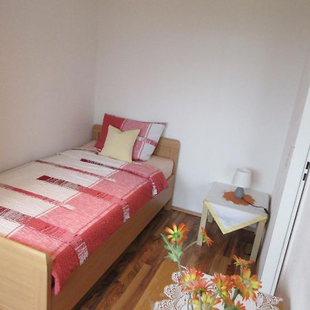 Private Apartment Near Fair Ground 汉诺威 外观 照片
