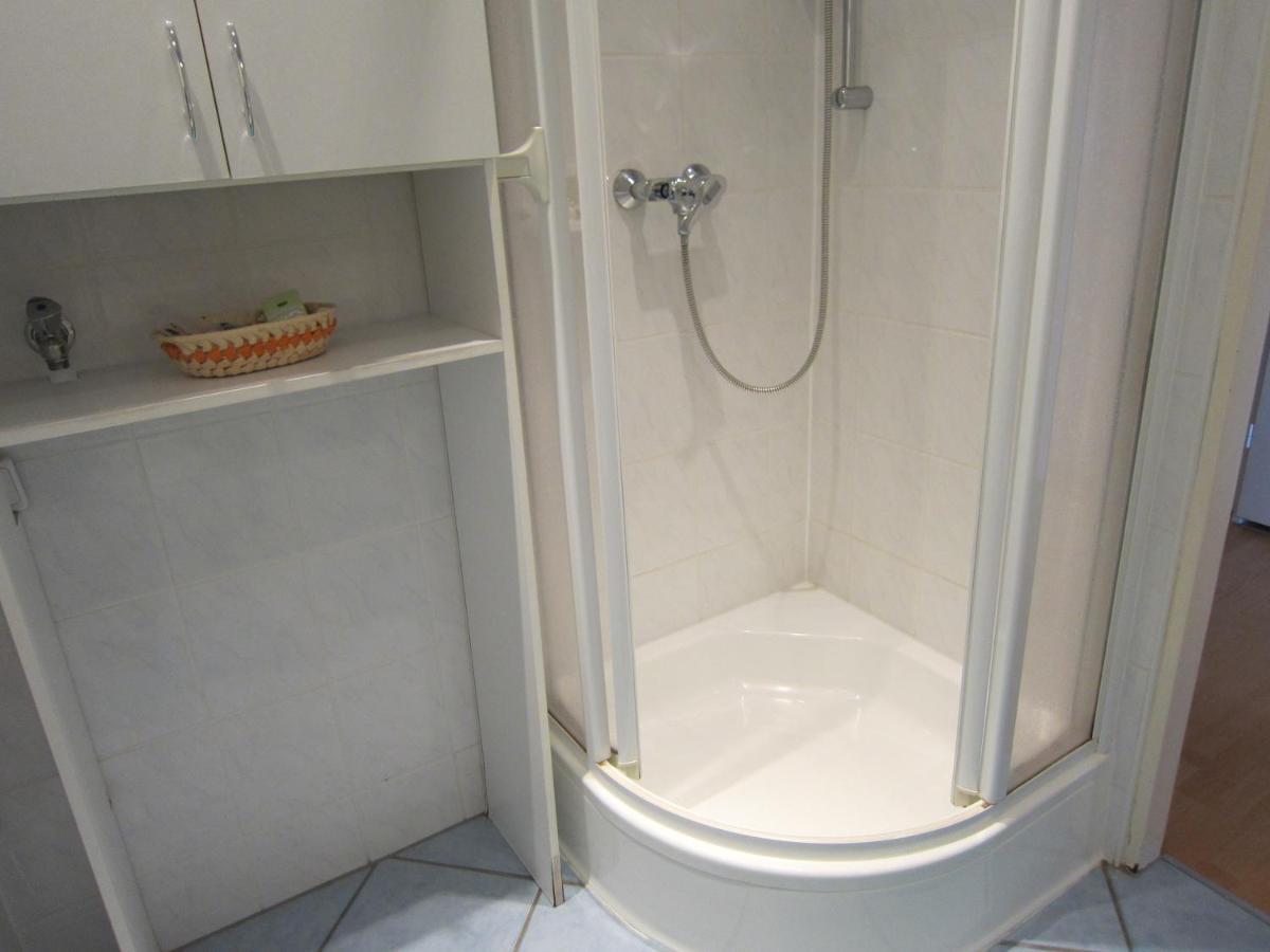 Private Apartment Near Fair Ground 汉诺威 外观 照片